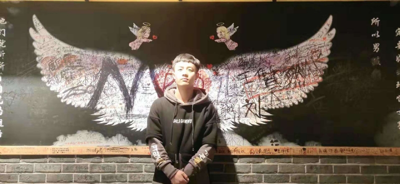 水彩画师的第一张照片--阜宁中老年相亲网